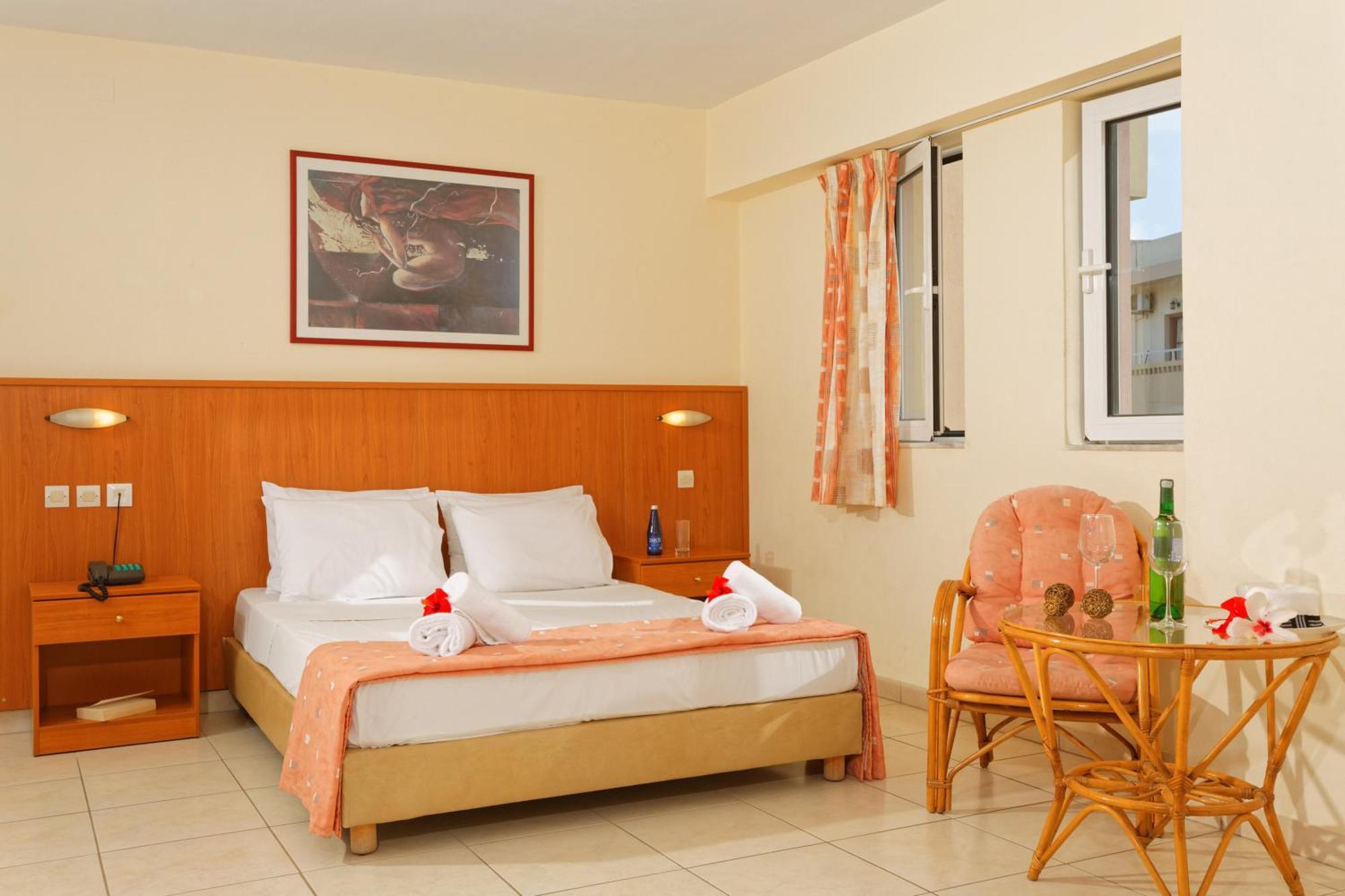 הרסוניסוס Agrabella Hotel מראה חיצוני תמונה