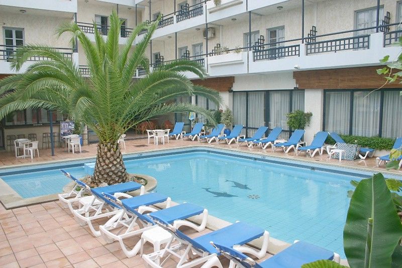 הרסוניסוס Agrabella Hotel מראה חיצוני תמונה